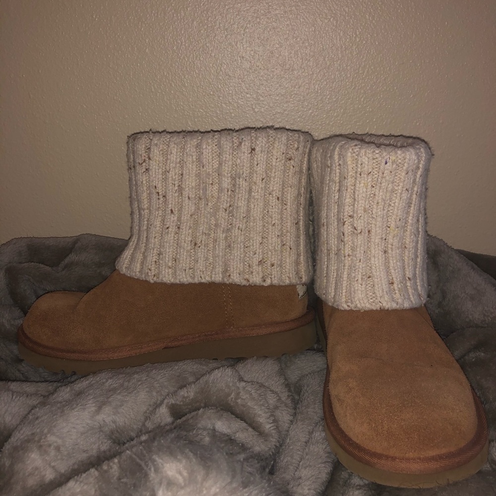 UGG Boots Kids Size 3 Chestnut